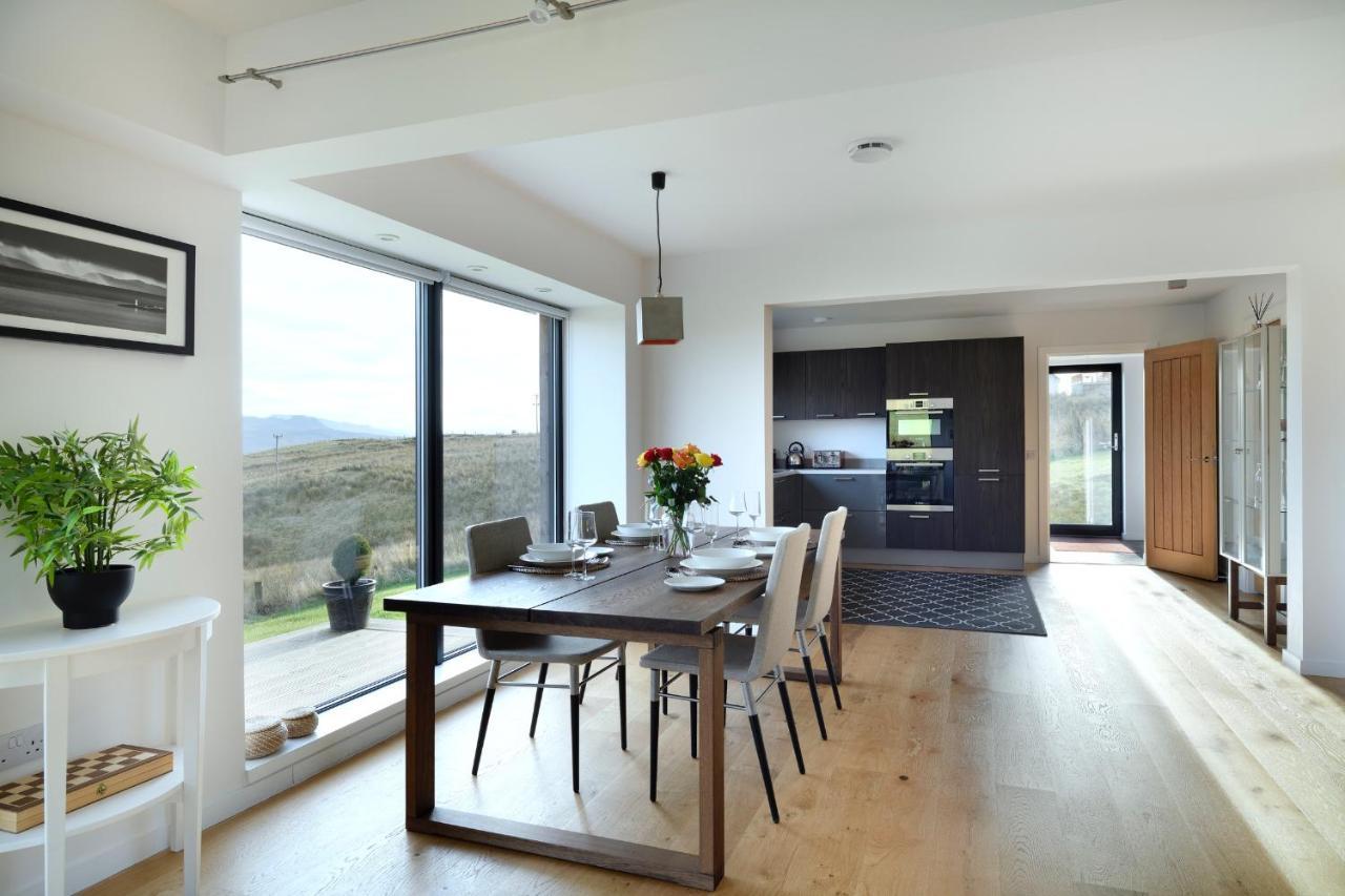 Skye Lair Villa Teangue  ภายนอก รูปภาพ