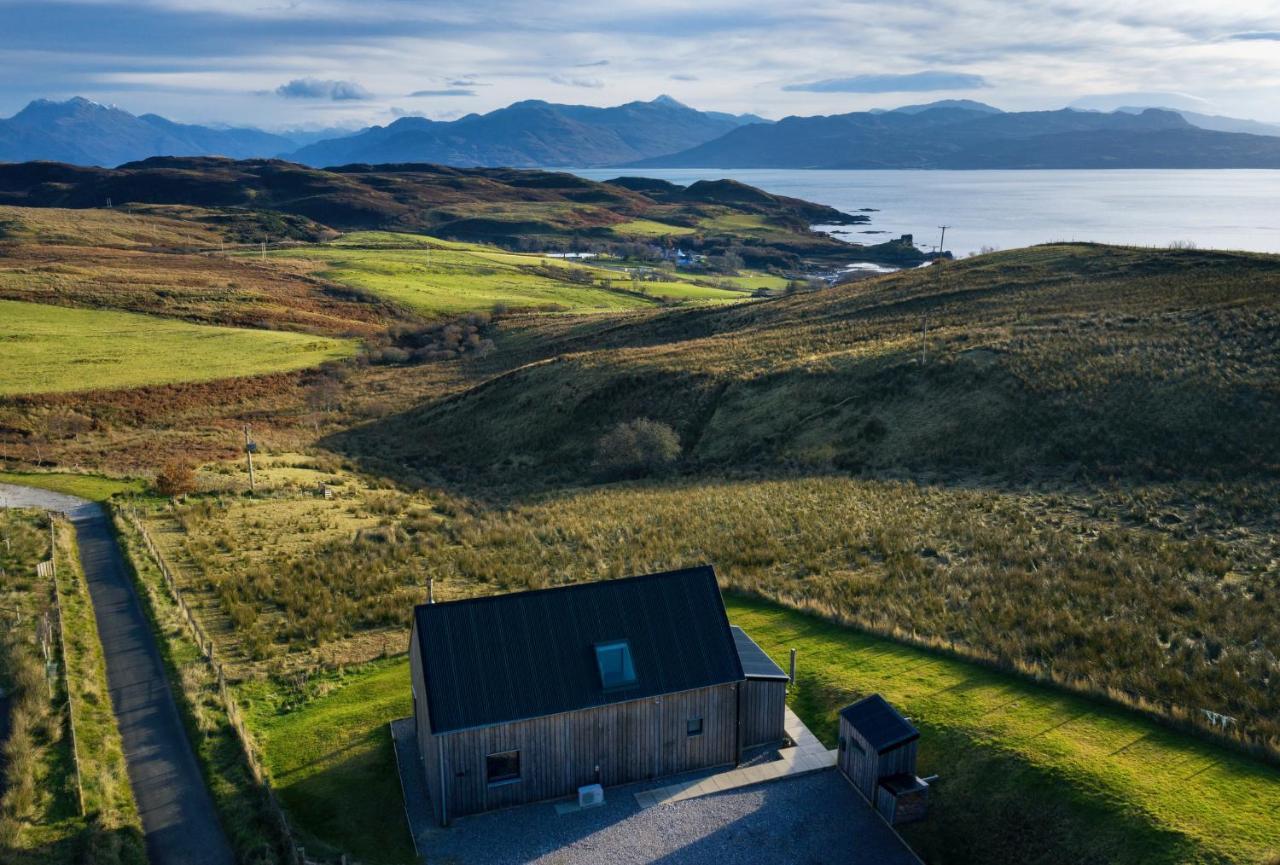 Skye Lair Villa Teangue  ภายนอก รูปภาพ